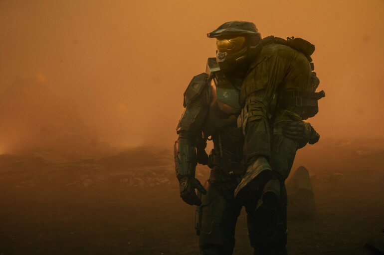 Master Chief carrying a person.